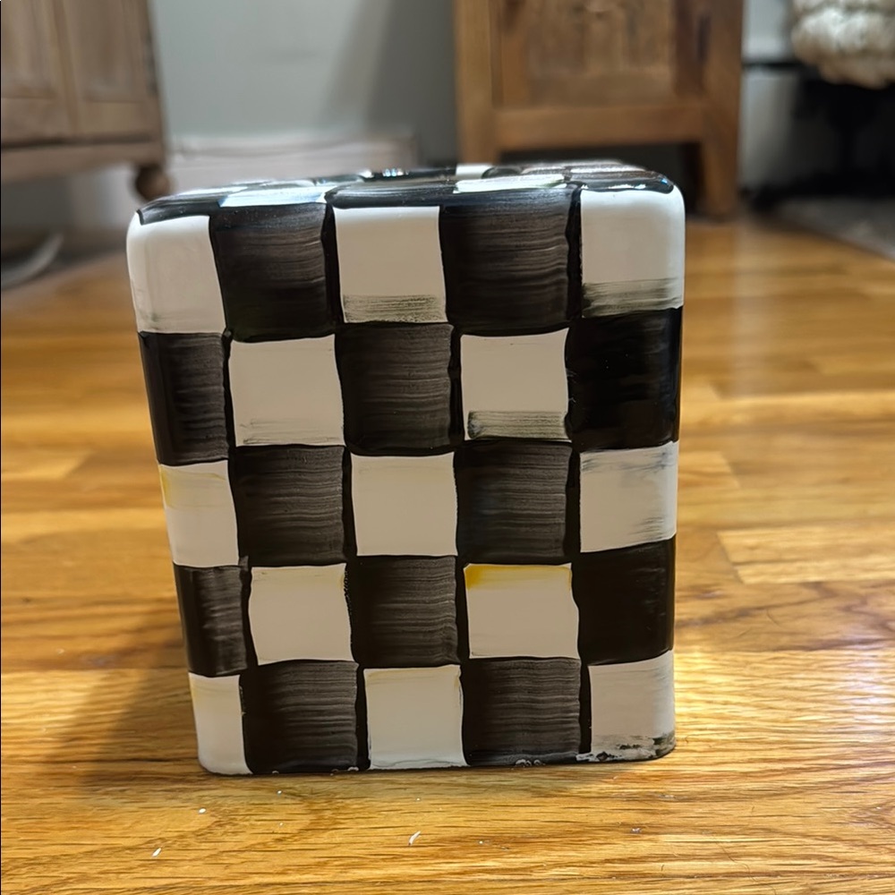 MacKenzie-Childs Black and White Courtly Check Tissue Box Cover